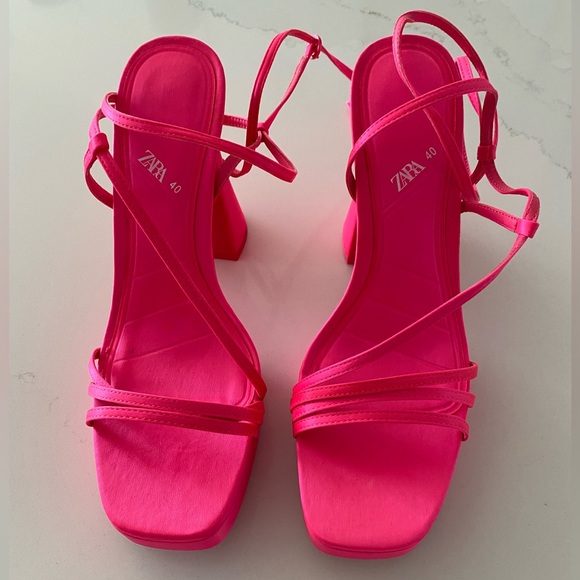 Zara hot pink strappy platform sandals, never worn, Size 40 (US 10) - Picture 2 of 5